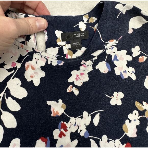 J Jill Dress Wearever Collection Sz Small Blue Floral Print Soft Perfect TShirt - Picture 5 of 10